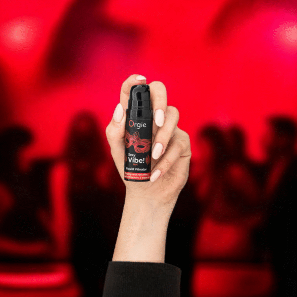 Sexy Vibe! Hot – Orgie | Gel Íntimo Besable con Efecto Vibración 8/10 y Calor (Sabor Fresa) - Imagen 2